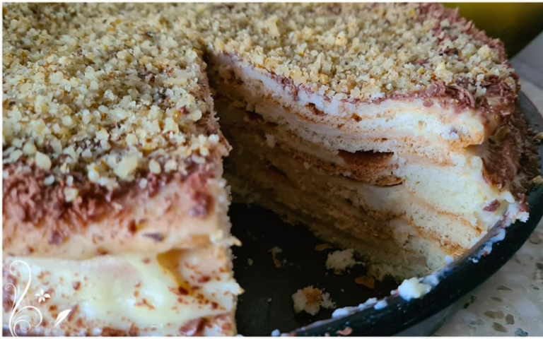 Рецепта за Добуш Торта от Старите Тефтери на Баба