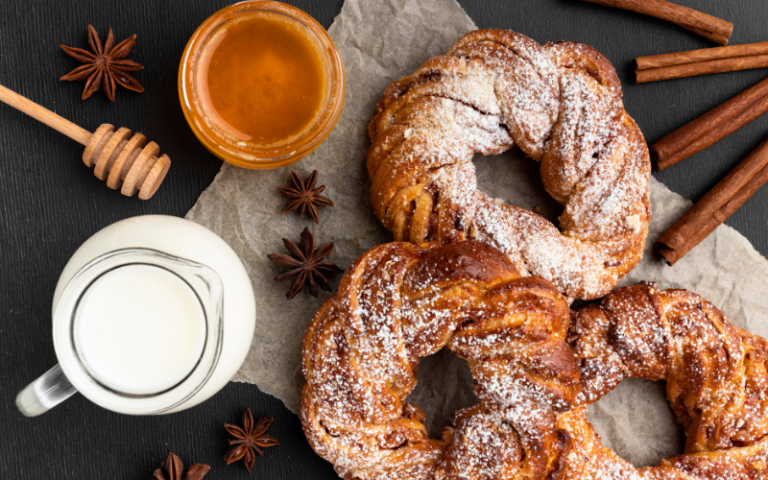 Рецепта за Кравайчета (Гевречета) с Пудра Захар