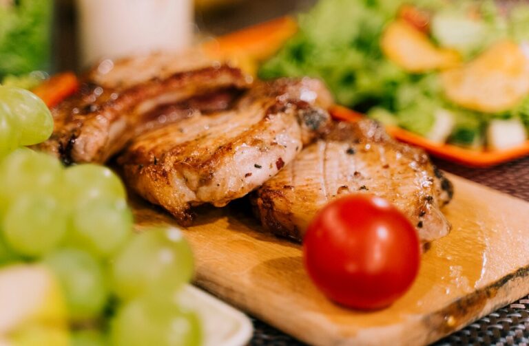 Предложение за вкусна вечеря – пържола с гарнитура по избор