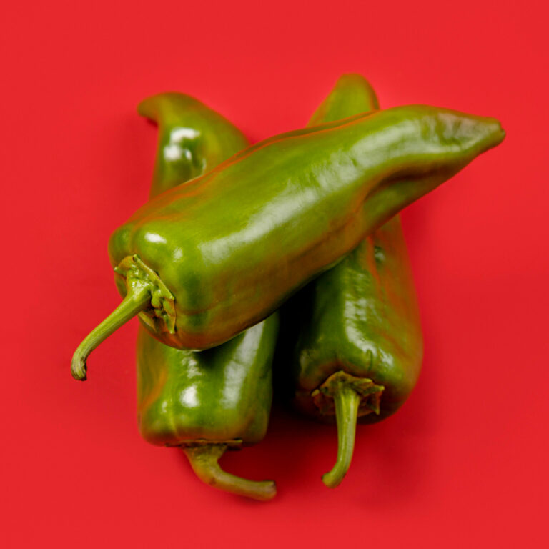 Как и колко време се пекат чушки във фурна – практично ръководство