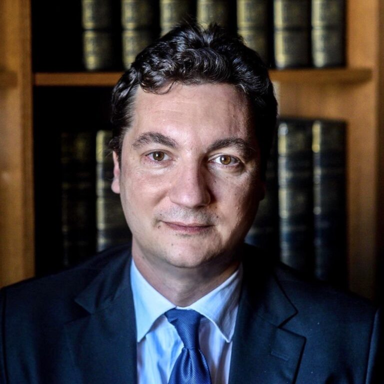 Крум Зарков пое ръководството на БСП след вота на конгреса