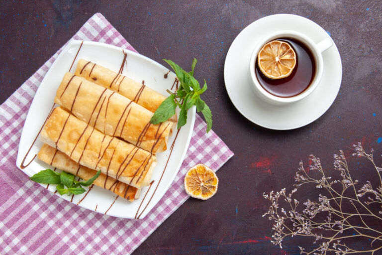 Копринено меки палачинки с газирана вода – стара рецепта с нов прочит