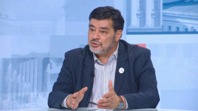 Продължаваме промяната с критика към Румен Радев