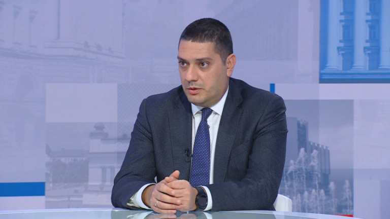 ГЕРБ се обърна към премиера Радев