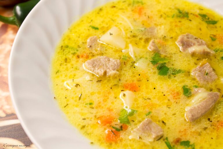 Домашна свинска супа – вкусна рецепта за всеки ден